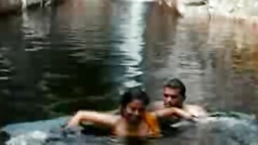 Bang Bros වෙතින් උද්යෝගිමත් Evie Olson සමඟ කෙසඟ ලිංගික හැසිරීම