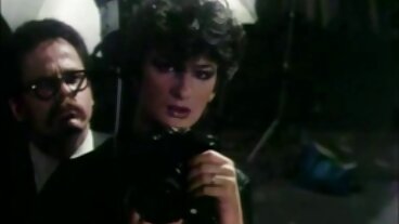 Evil Angel වෙතින් උණුසුම් Leah Winters සමඟ කළු කාමුක දර්ශන