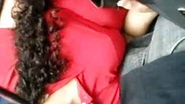 Brazzers වෙතින් Prefect Misty Stone සමඟ ස්වයං වින්දනයේ ඉස්කුරුප්පුව